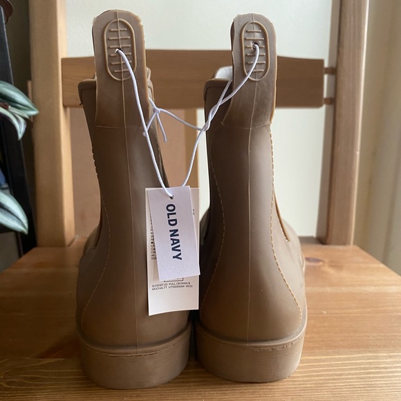 Old Navy Rain Boots - Picture 3 of 3